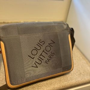 Louis Vuitton Messenger Bag / Laptop Bag  bag